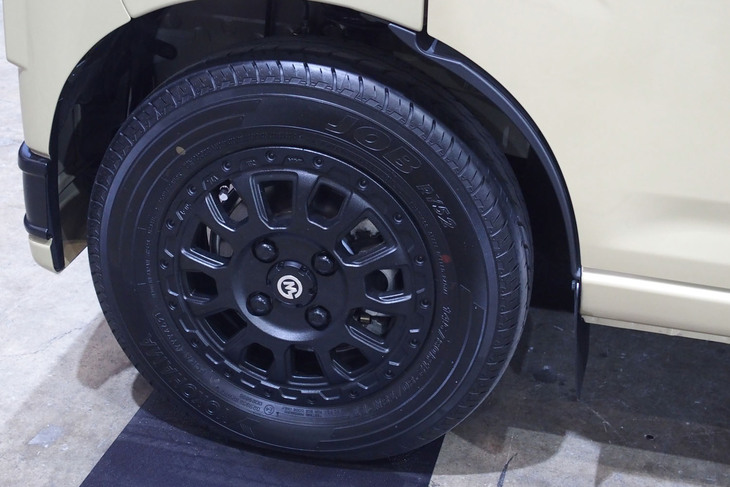 「GMLVAN S-01」のホイール。