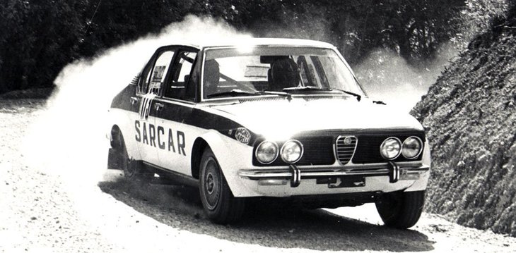 「アルファ・ロメオ・アルフェッタ」。アレッサンドロ氏によると、当初アウトデルタが手がけた16バルブエンジンを搭載していたが、手に負えないまでの高性能だったため、船舶用エンジンに換装した。