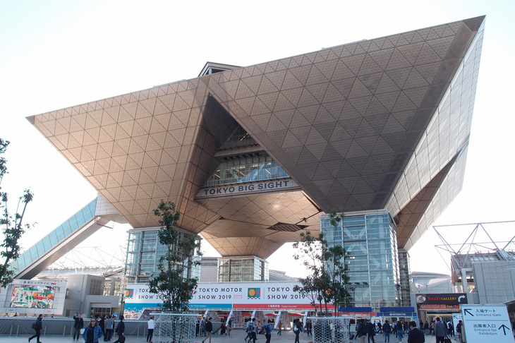 東京モーターショー2019のメイン会場となった東京ビッグサイト。同イベントには130万人のファンが来場したという。