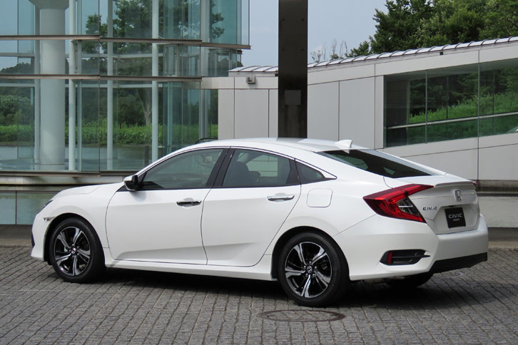 ホンダ・シビックセダン（エクステリア）