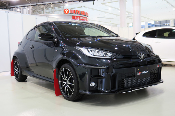 「トヨタGRヤリスRZ“ハイパフォーマンス”」の用品装着車（エクステリア）