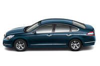 日産、「ティアナ」をマイナーチェンジ