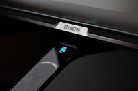 京セラがコンセプトカーを開発するのは「モアイ」で2例目。同社がモビリティーに関するデバイスやシステムの開発に前のめりであることを印象づけるものだった。