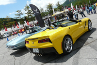 
	新型「コルベット コンバーチブル」は今回が日本初公開となる。展示車両は高性能モデルの「Z51」。
	