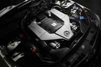 「パフォーマンスパッケージプラス」は、2010年8月に設定されたパッケージオプション。主なチューニング内容は、最高出力の30psアップ、最高速度の30km/hアップ、ブレーキ性能の強化など。
