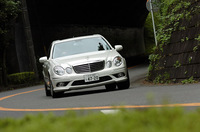 メルセデス・ベンツE550アバンギャルドS（FR/7AT）【試乗記】の画像