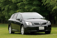 新型「トヨタ・アベンシス」。欧州ではセダンも扱われるが、日本で発売されるのはワゴンのみ。グレードも「Xi」1種類となる。