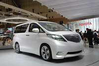 （写真＝峰昌宏）