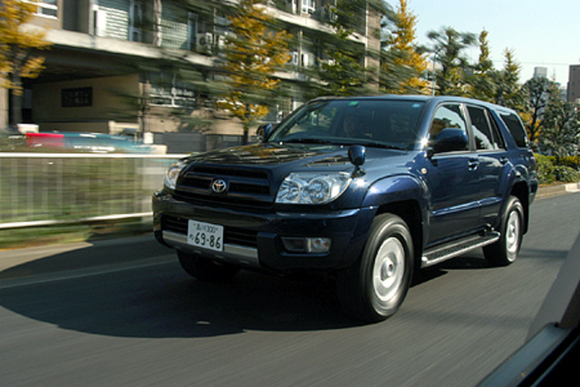 【スペック】全長×全幅×全高＝4770×1875×1790mm／ホイールベース＝2790mm／車重＝1740kg／駆動方式＝FR／3.4リッターV6DOHC24バルブ（185ps／4800rpm、30.0kgm／3600rpm）／車両本体価格＝268.0万円（テスト車＝296.7万円）