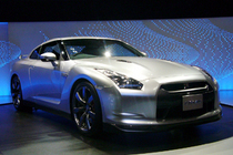 日産 GT-R R35 中期10本スポーク RE070R RFT 18/19年製造 溝残有り