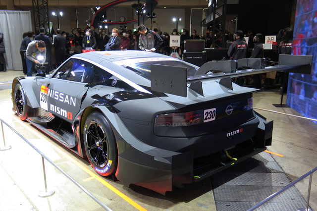 東京オートサロン2022（日産フェアレディZ その2） 内装・外装など28枚
