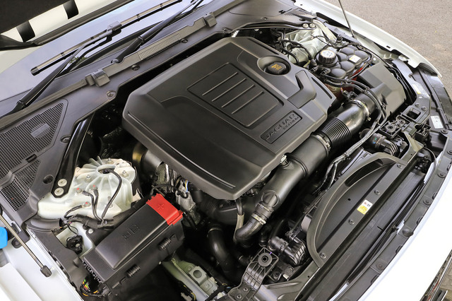 インテークマニホールド スロットルポデー、サーモハウジングセット