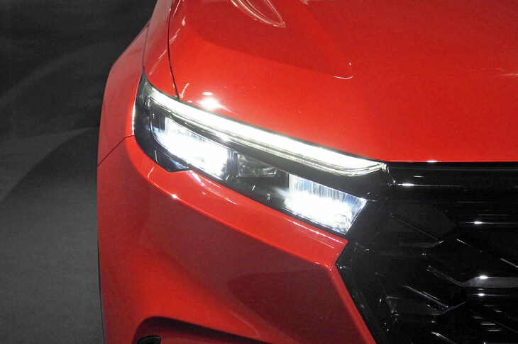 ホンダCR-V e：HEV RSブラックエディション（ヘッドランプ）