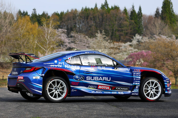 今やBセグメントのコンパクトカーで競われるようになったラリーにおいて、大柄な「WRX」は不利に。「Boxer Rally spec.Z」は、そうした状況を踏まえて投入された新型マシンだが、まだ車両の挙動やエンジンレスポンスに課題を残しているという。