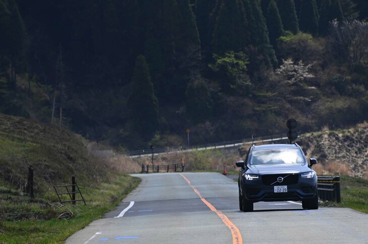 ボルボXC90リチャージ アルティメットT8 AWDプラグインハイブリッド