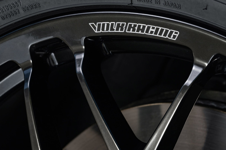 世界最高峰レースで培った技術で開発される、ボルクレーシングのホイール。その高性能は、日本のみならず海外でも圧倒的な支持を集めている。
