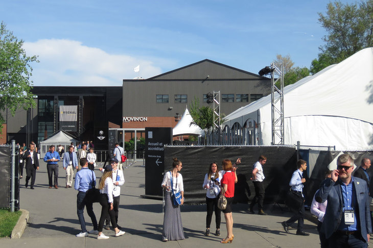 会場となったのは、モントリオール市内の展示スペース「Arsenal art contemporain」である。