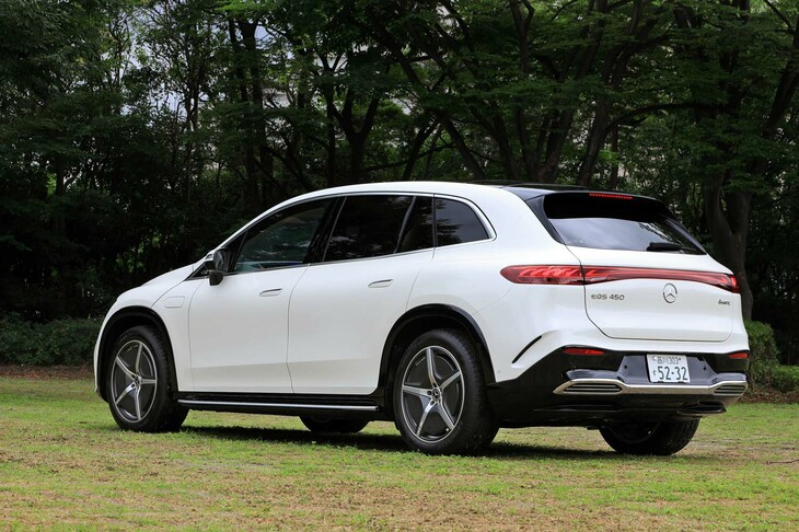 メルセデスEQとしては7番目のモデルとなる「EQS SUV」。メルセデス・ベンツではEV専用プラットフォームを用いた初のSUVとなる。