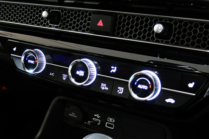 ホンダ・シビックEX（エアコンのコントローラー）