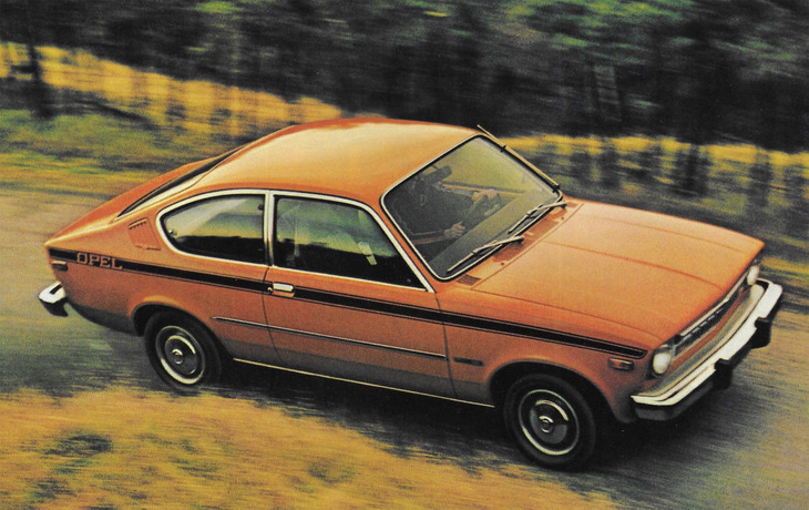1976年からビュイックのディーラーで販売された「オペルbyいすゞ」の2ドアクーペ。「いすゞ・ジェミニ」をアメリカンな雰囲気に仕立てていた。