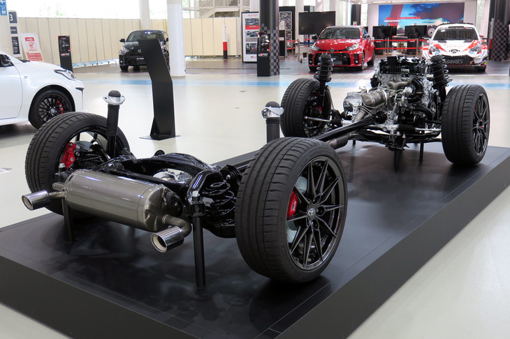 トヨタGRヤリスRZ“ハイパフォーマンス”（ベアシャシー）