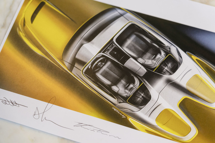 開発スタッフのサインが入った「バカラル」のスケッチ。ベントレーがバルケッタであるというとおり、2分割された2人乗りのコックピットデザインが特徴だ。オープンスタイルが基本で、ソフトトップなどは搭載されていない。