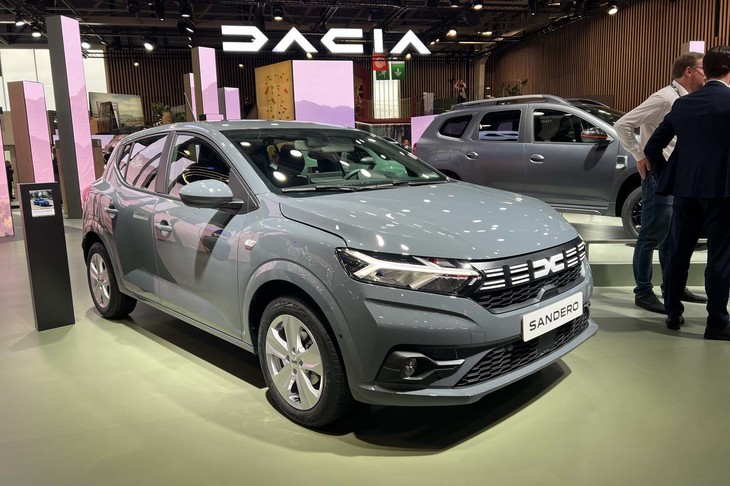 ダチア・サンデロ