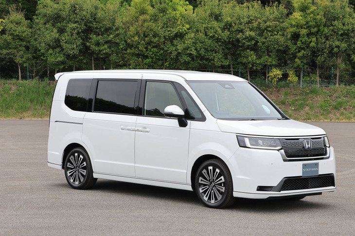 ホンダ・ステップワゴンe：HEVスパーダ プレミアムライン（エクステリア）