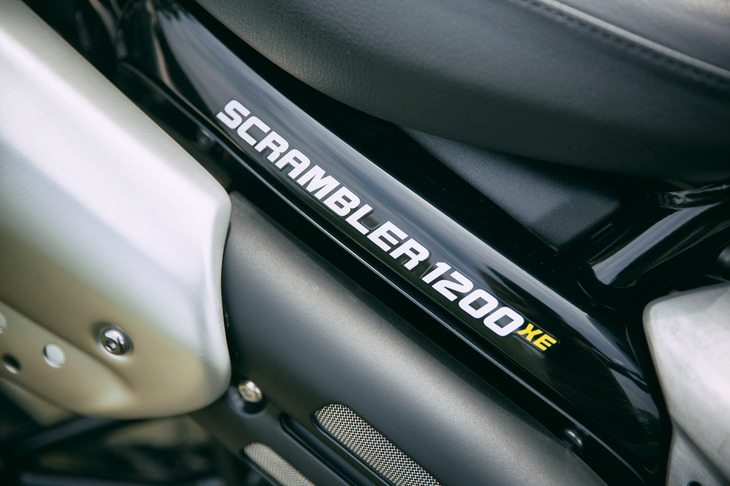 「スクランブラー1200 XE」は、クラシカルなデザインやトライアンフならではの作り込みはもちろん、アドベンチャーモデルとしての高い資質も魅力のバイクだった。