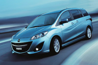 マツダは一時、自然界の動きやエネルギーなどを造形やラインで表現する、「流（NAGARE）」デザインを標榜（ひょうぼう）していたが、このコンセプトは市販車への導入が中途半端で、長続きしなかった。写真は3代目「プレマシー」（2010-2018年）。