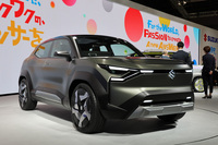 スズキ初の量産EVを示唆するコンセプトモデル「eVX」。