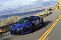 パームスプリングス付近の山道を走る新型「NSX」。日本向け車両もオハイオで生産される。（photo：北畠主税）