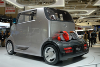 「トヨタHi-CT（ハイシーティ）」：止まって遊ぶをイメージさせる【コレはゼッタイ！】の画像