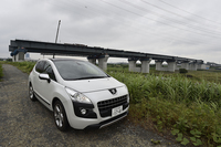 寒川北IC～海老名JCT間を走行中、建設中の道を発見。海老名南JCTに接続予定の新東名だ。