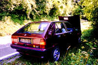 同じく「デルタLX」のスナップ。喜び勇んでランチアのファンミーティングに参加したものの、オーバーヒートを喫してしまった。