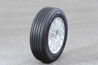 145/80R13〜225/45R18の全30サイズがそろう。価格はオープンプライス。