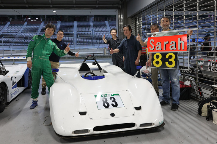 「SARAH-R」を走らせたチーム「ss☆μ銀座メンタルクリニック」のメンバー。開催当初から20年の参戦歴があり、冬季や一時期出張開催されていたマレーシアのセパンサーキットでは総合優勝したことがあるが、夏は初勝利という。ファステストラップがクラス5位だったことからもわかるように「淡々と同じペースでラップを刻んでいたら、周囲がだんだん後退していった」という印象とか。なお、計算上はフィニッシュ時の燃料残量が1.5～1.8リッターのはずだったが、後日計量したら500cc未満だったそうだ。「2回目のセーフティーカーが入らなかったら、おそらくガス欠リタイアだった」ということで、「勝てるときは運も味方する」と結論づけた。