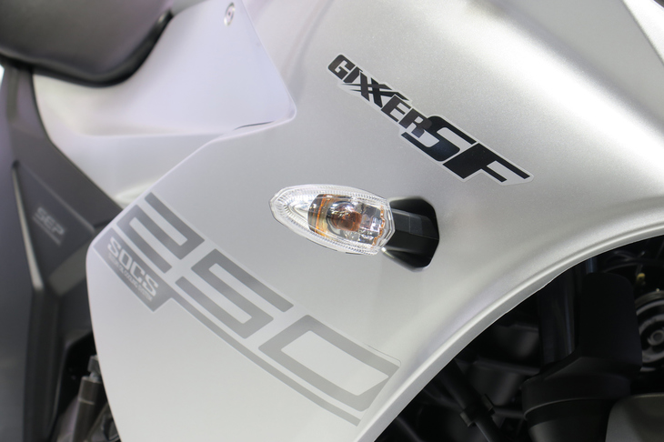 スズキ・ジクサーSF250