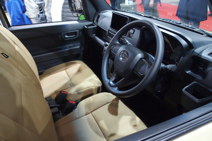 「GMLVAN S-01」のコックピット。