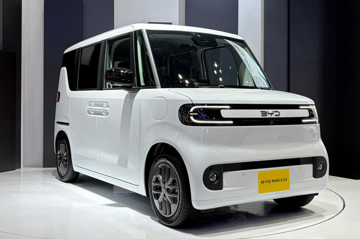 BYDがジャパンモビリティショーで発表した、BEVの軽スーパーハイトワゴン「ラッコ」。