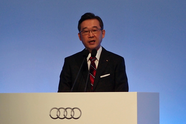 発表会では、2016年1月1日にアウディ ジャパンの社長に就任した斎藤 徹氏があいさつに立ち、「アウディの国内販売は、この先10年伸びていくポテンシャルがあります」などと意欲を示した。