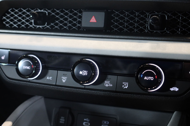 ホンダ・プレリュード（空調ダイヤル）