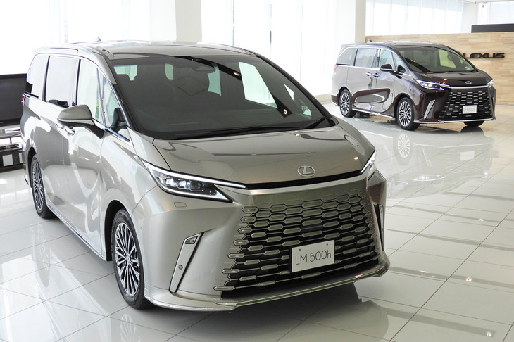 レクサスLM500h“バージョンL”（エクステリア）