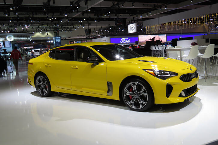 キア・スティンガー