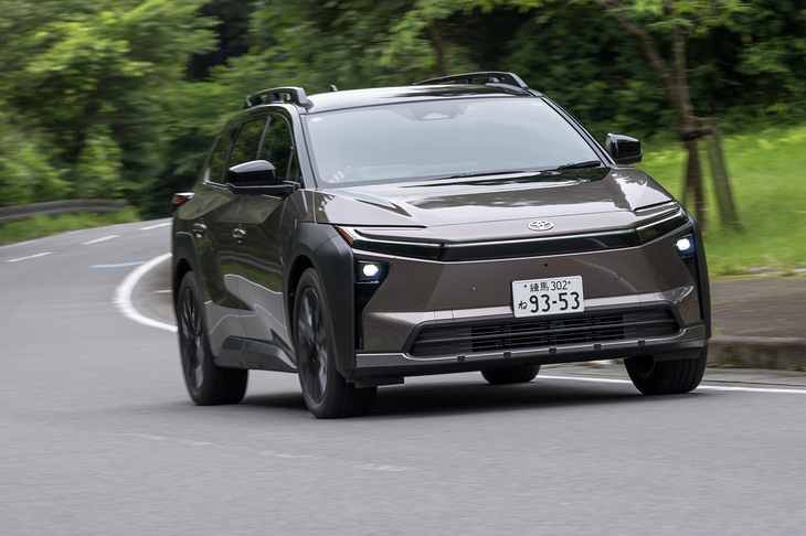 377kmを走破した今回のテストでは6.3km/kWhの電費を記録。バッテリー容量と掛け合わせると、470kmほどをドライブできる計算になる。