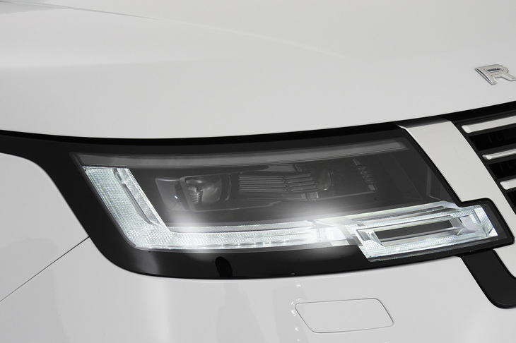 レンジローバーSVビスポーク1858エディション（ヘッドランプ）