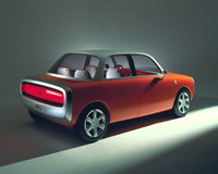 マーク・ニューソンが手がけたフォードのコンセプトモデル「021C」。