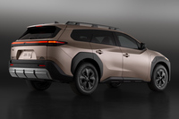 トヨタがSUVタイプの新型電気自動車「bZウッドランド」を発表　日本への導入も予定の画像