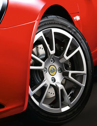 過給エンジン搭載の「ロータス・エリーゼS」発売の画像