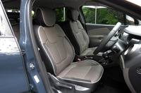 専用レザーシート